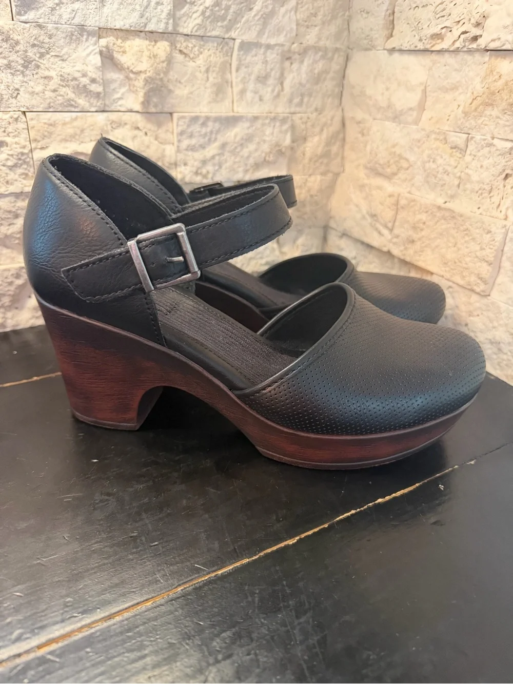 B.O.C Born Gia Women Blavk Leather Closed Toe Comfort Mary Jane Clog Shoe US 8